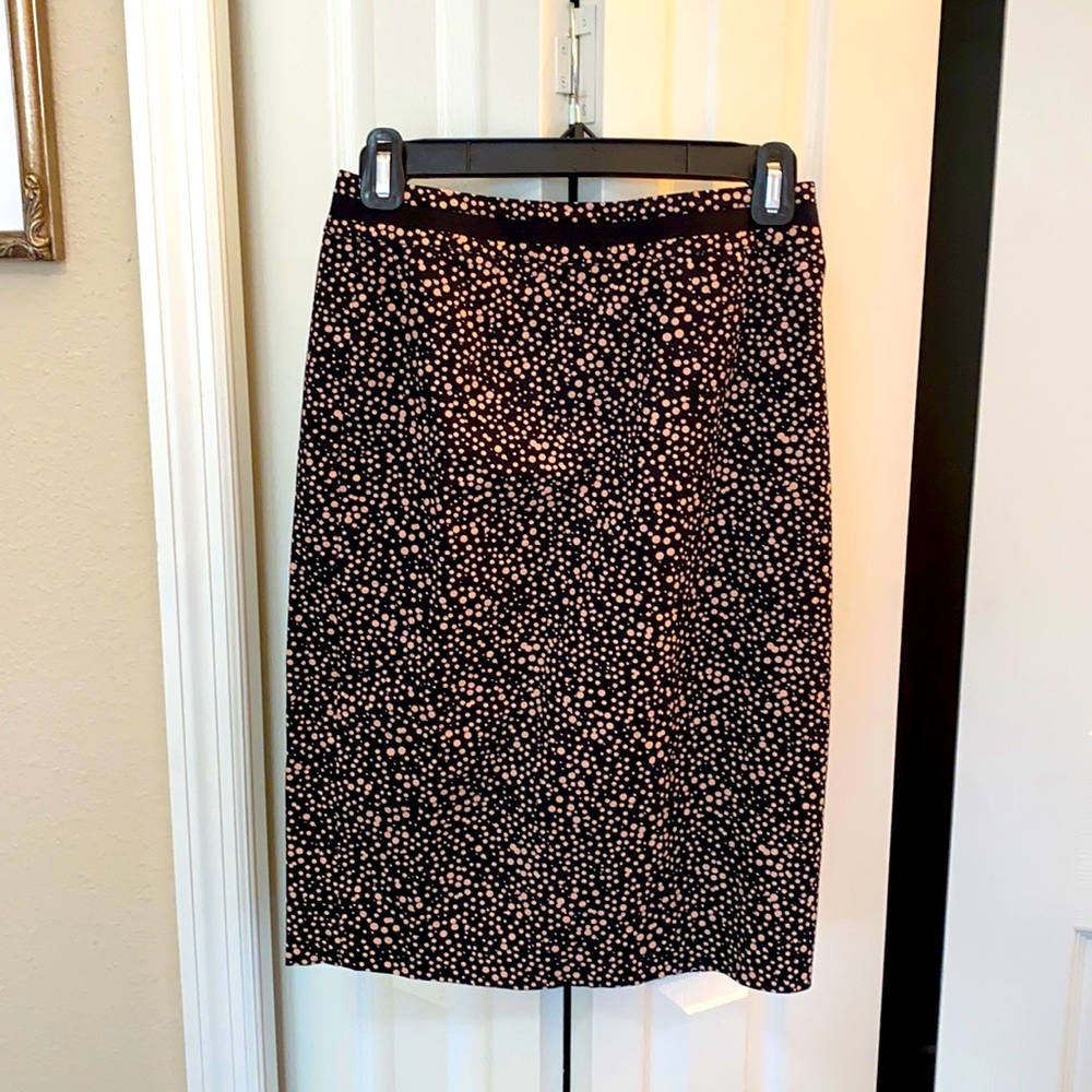 Boden | Gorgeous patterned pink and black pencil skirt